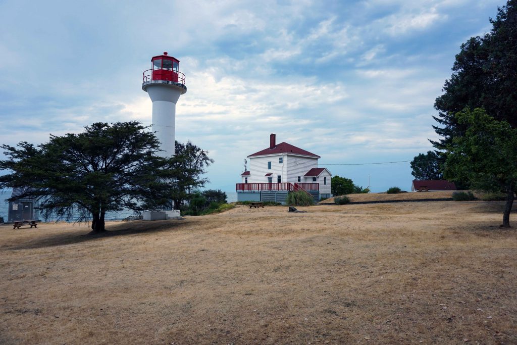 Georgina Bay lighthouse